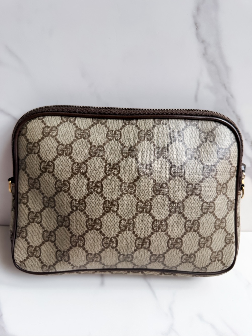Authentic Gucci Guccissima Clutch as Crossbody ❤️💚 - Picture 10 of 13